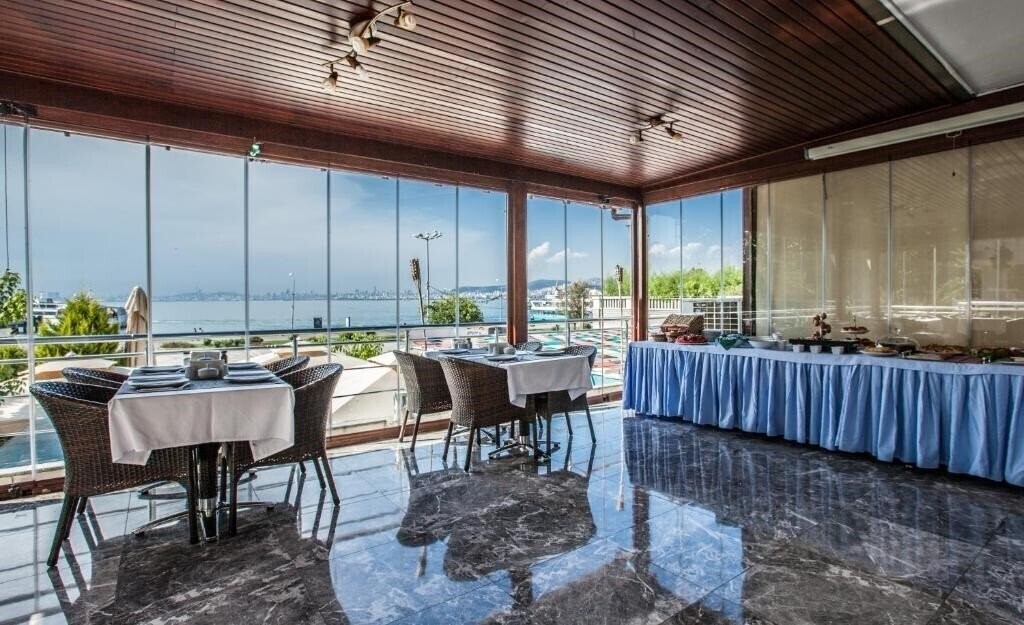 Buyukada Comfort Hotel 4* фотосуреті