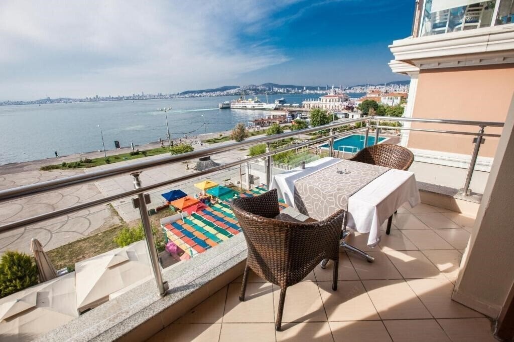 Buyukada Comfort Hotel 4* суреті