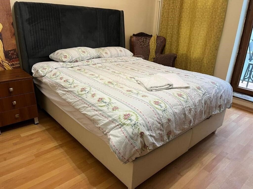 Картинка Chambers Of The Boheme хостел