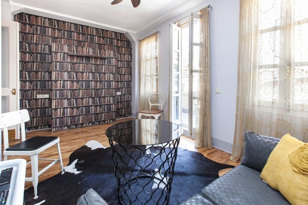 Chiconomy Suites 4* суреті