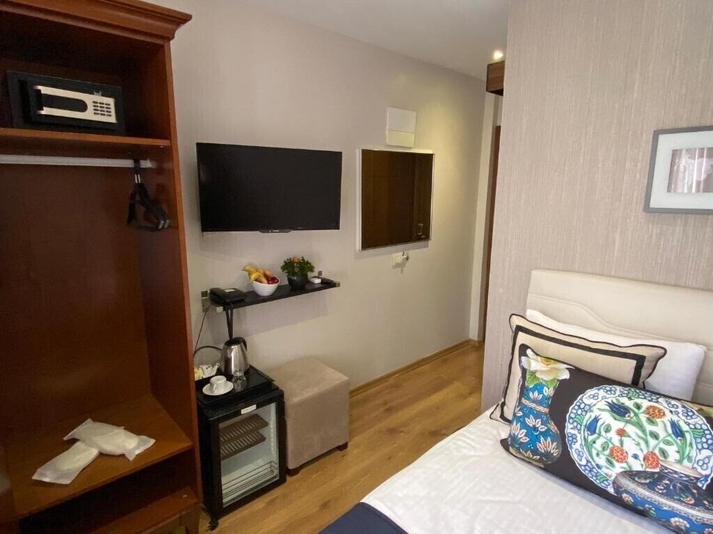 Фотография Four Doors Hotel 3*