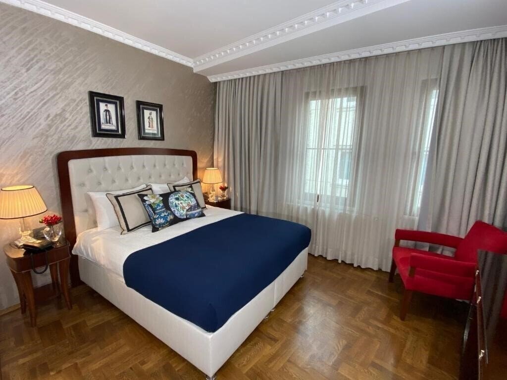 Картинка Four Doors Hotel 3*
