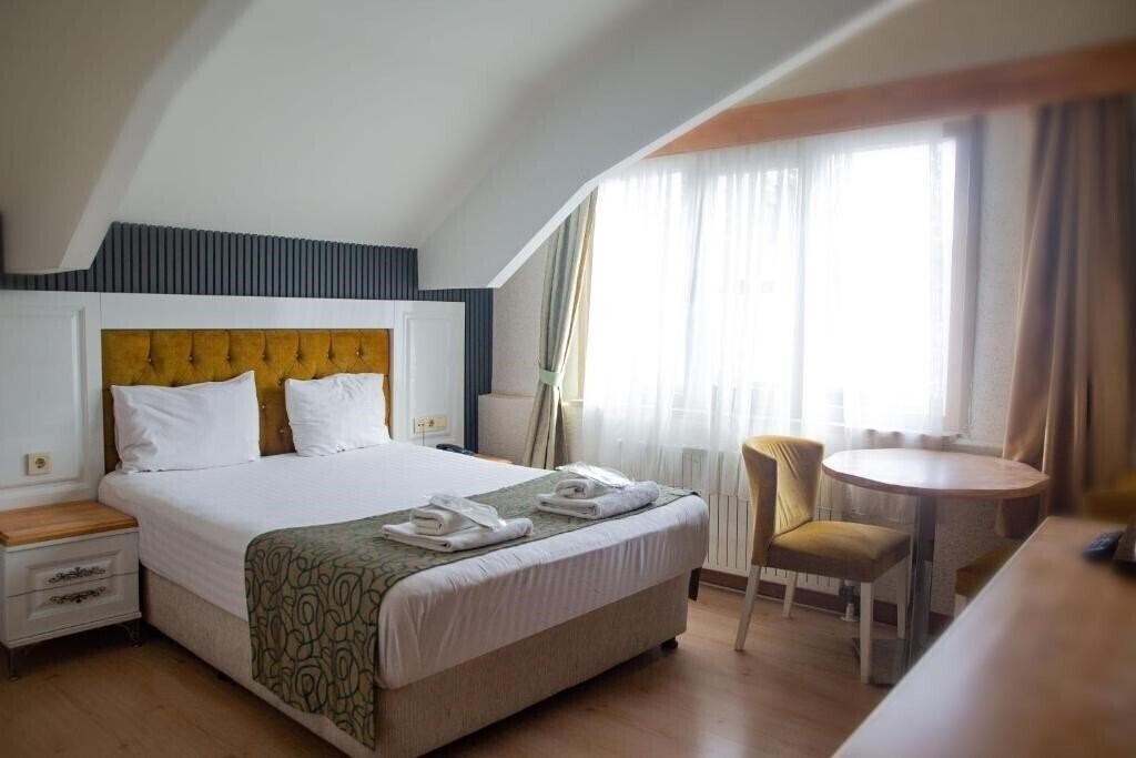 Фото Emirtimes Hotel Kadikoy 3*