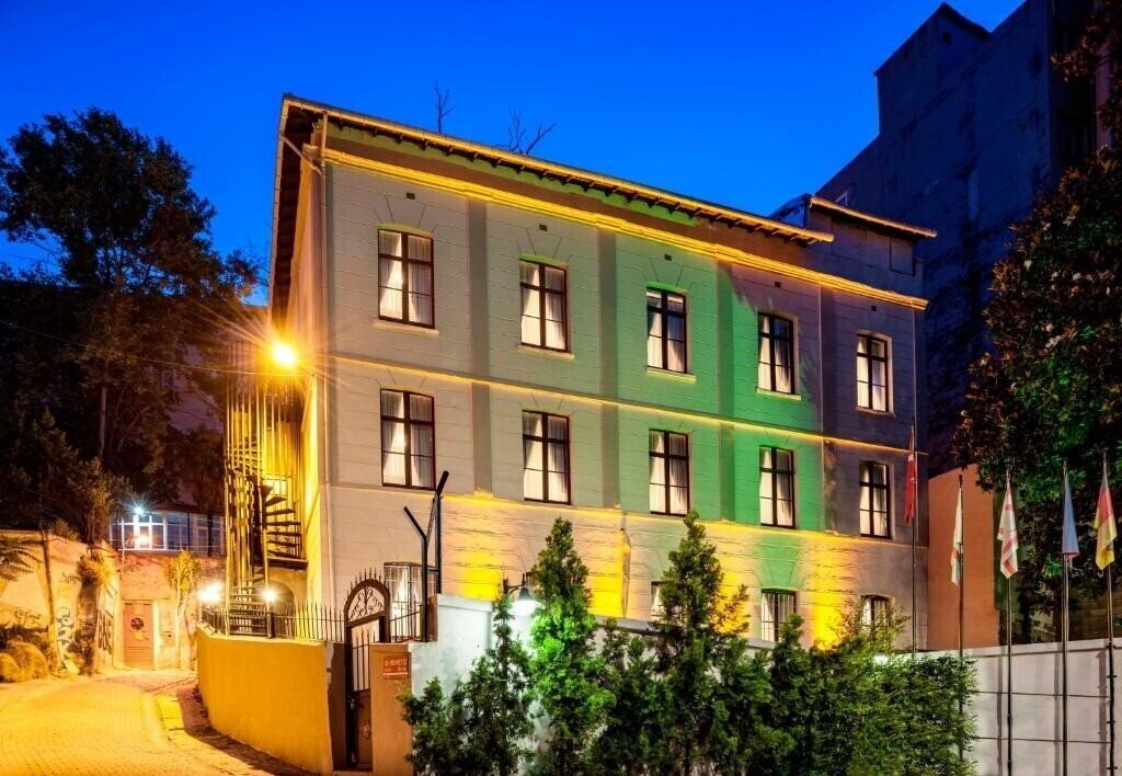 Отель Element Garden Otel (ex. Element Garden Hotel) 3*