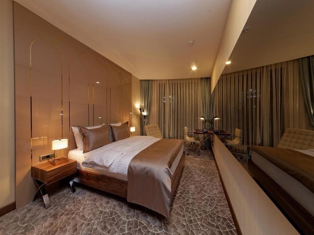 Отель Inera Hotel Pendik 4*