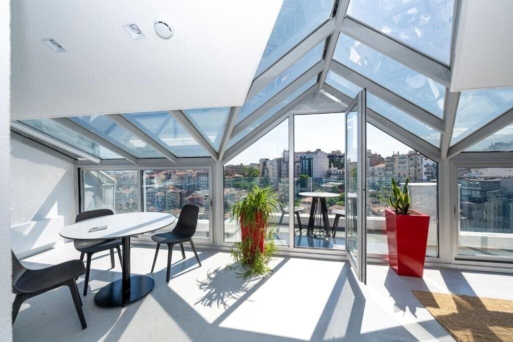 Juno Hotel Taksim 2* қонақ үйі