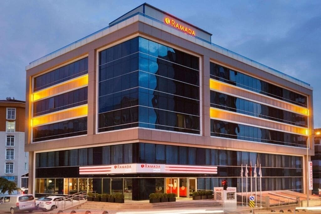 Ramada Encore By Wyndham Istanbul Kartal 5* қонақ үйі
