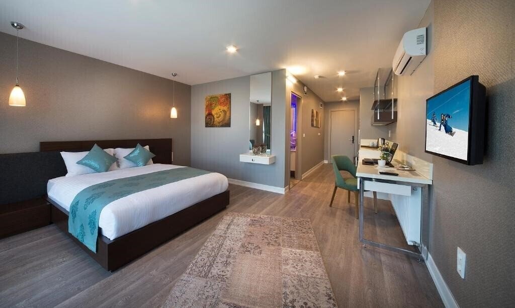 The Clock Suites 3* суреті