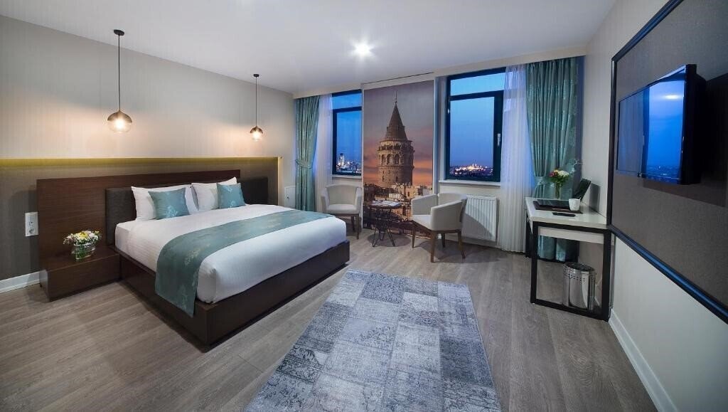 The Clock Suites 3* суреті