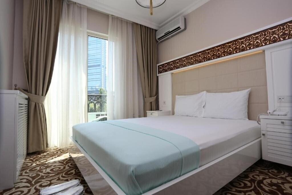 Ksuites Hotel 3* қонақ үйі