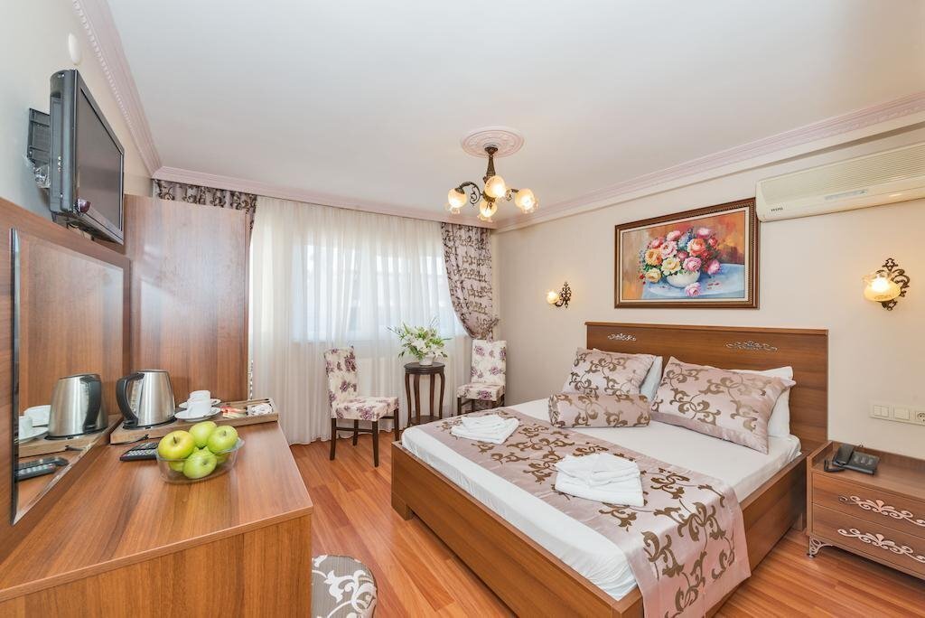 Фото Lamp Hotel 4*