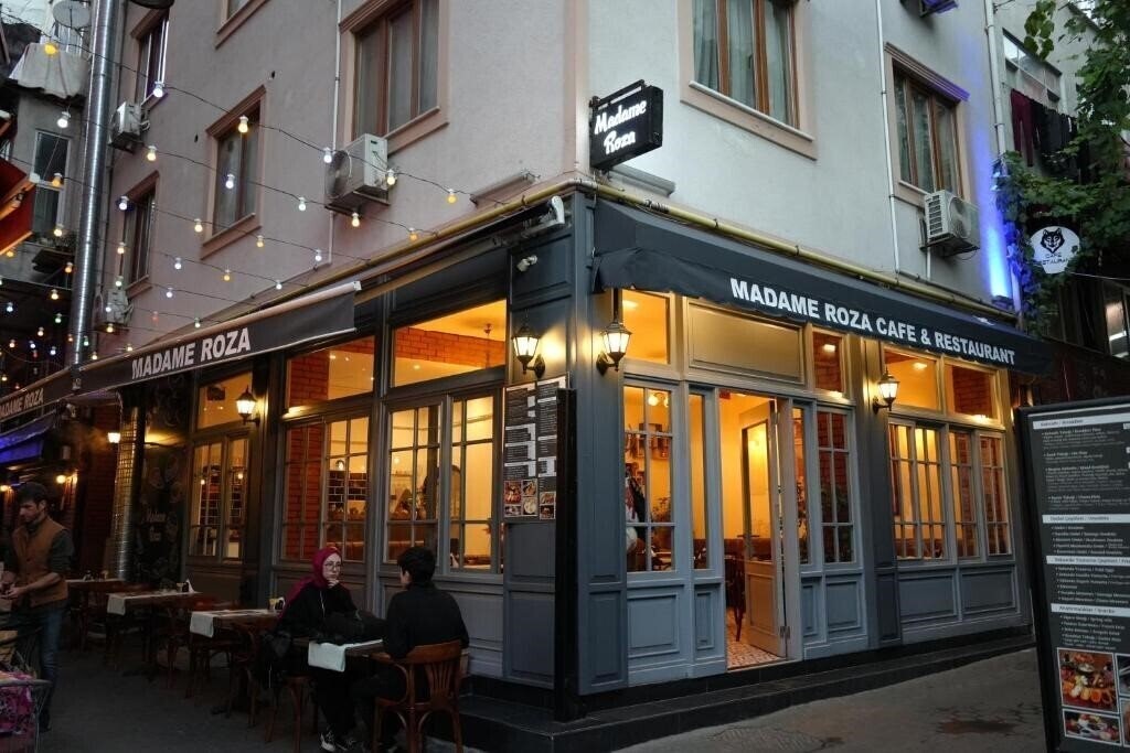 Madame Roza 2* қонақ үйі