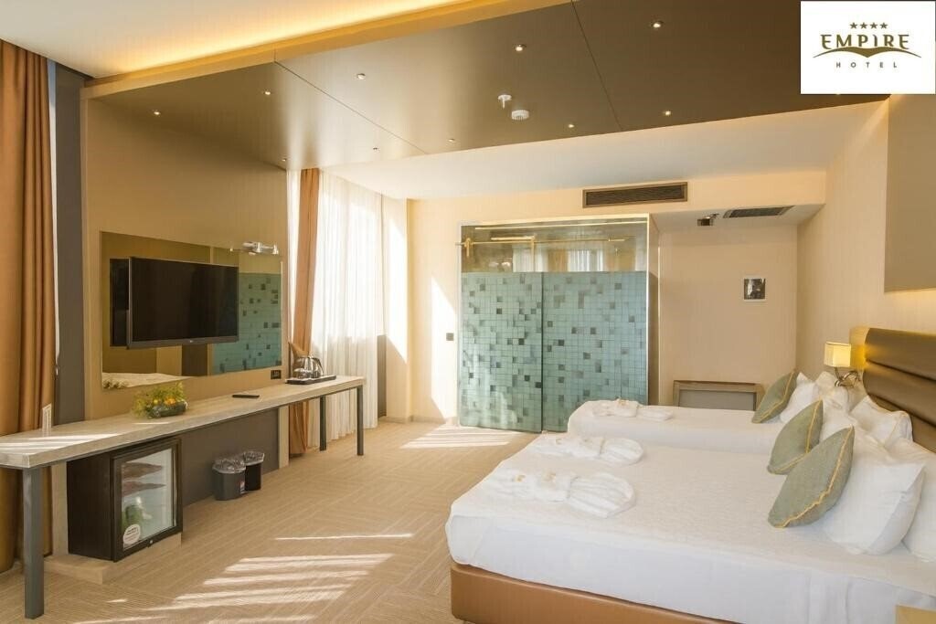 Картинка Empire Hotel İstanbul 4*