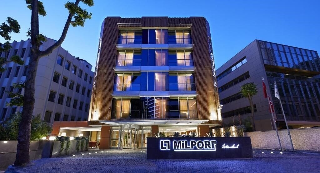 Отель Milport Hotel Levent 3*