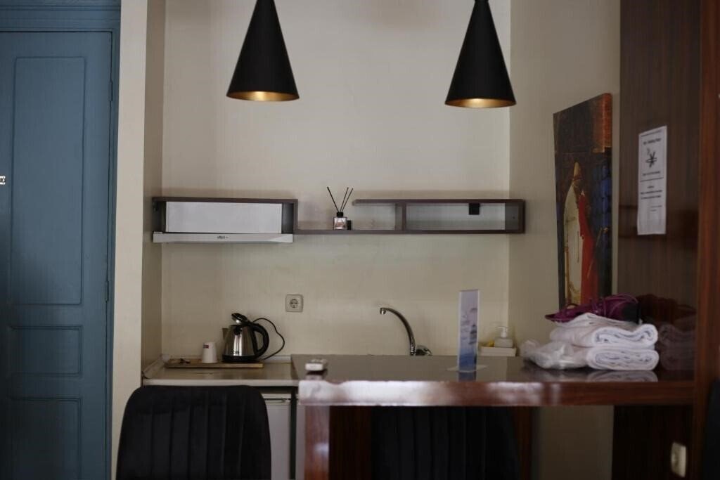 New Pera Hotel 3* фотосуреті