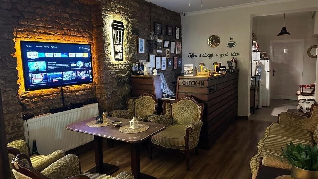 New Pera Hotel 3* қонақ үйі