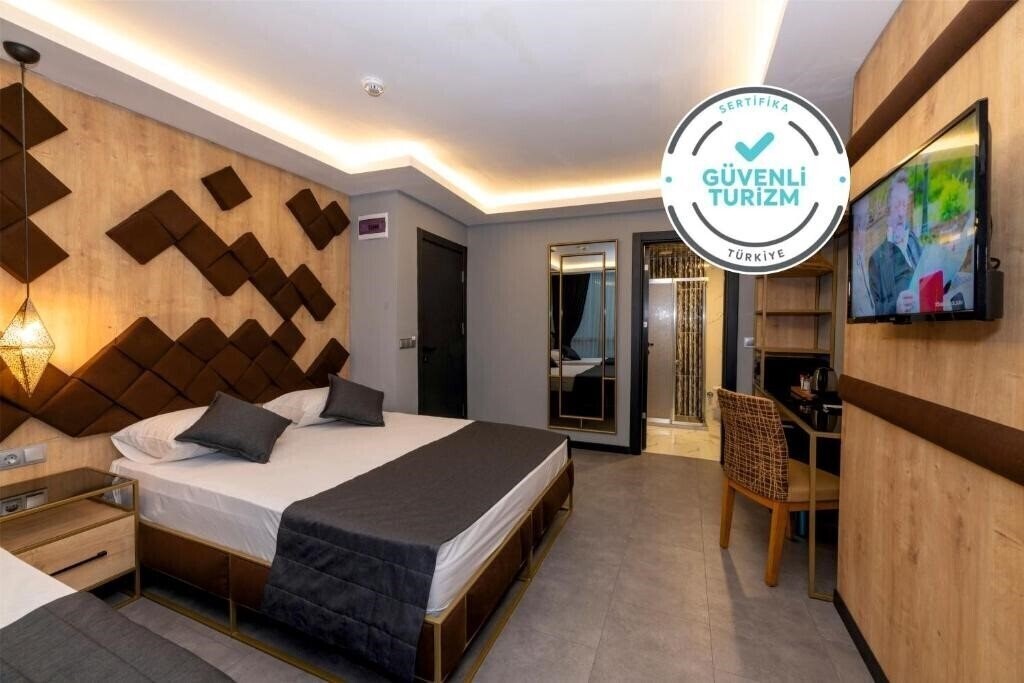 Фотография Fly And Stay Airport Hotel 3*