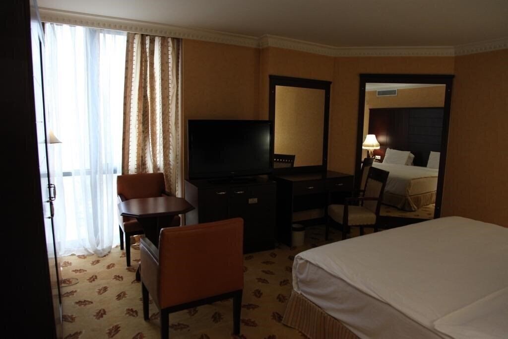 9 On Istanbul Hotel 4* қонақ үйі