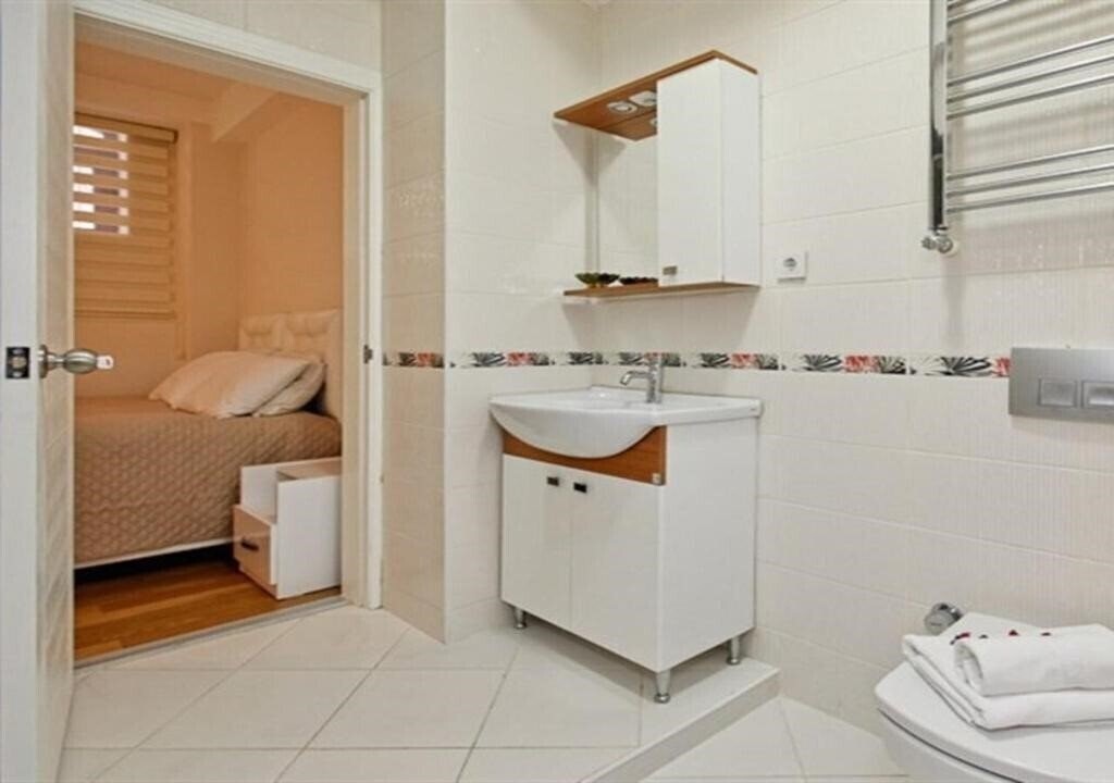 Taksim Tulip Residences & Apart Hotel (ex. Bianco Residence & Suites) 3* суреті