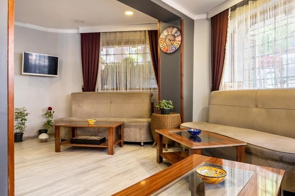 Hotel Rose Bouquets 3* суреті