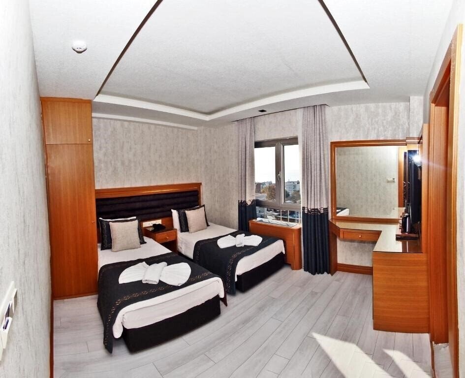 Grand Emir 3* суреті