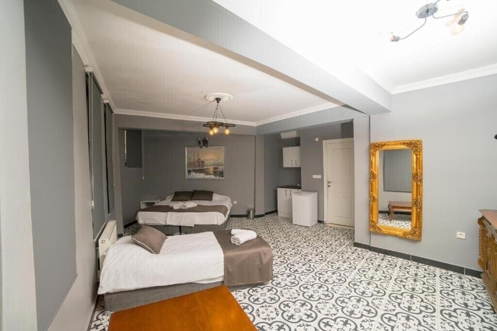 Фото HHK Hotel (ex. HHK Hotel Boutique, Hayriye Hanım Konagi Hotel) 4*