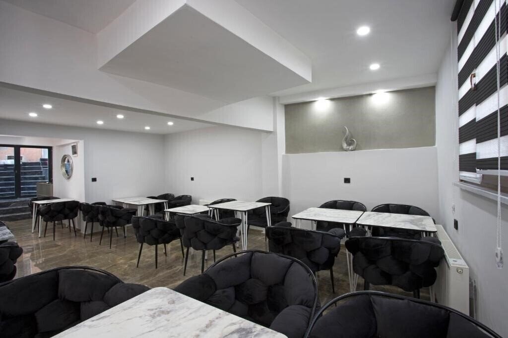 Carvan Hotel 3* фотосуреті