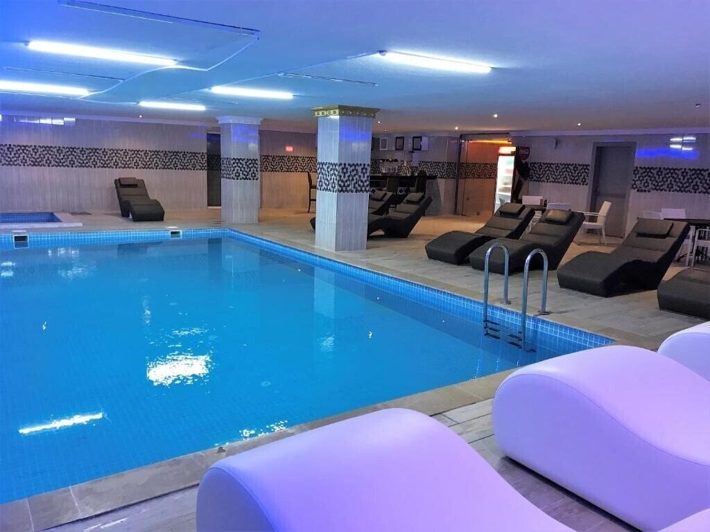 Alrazi Hotel 3* суреті