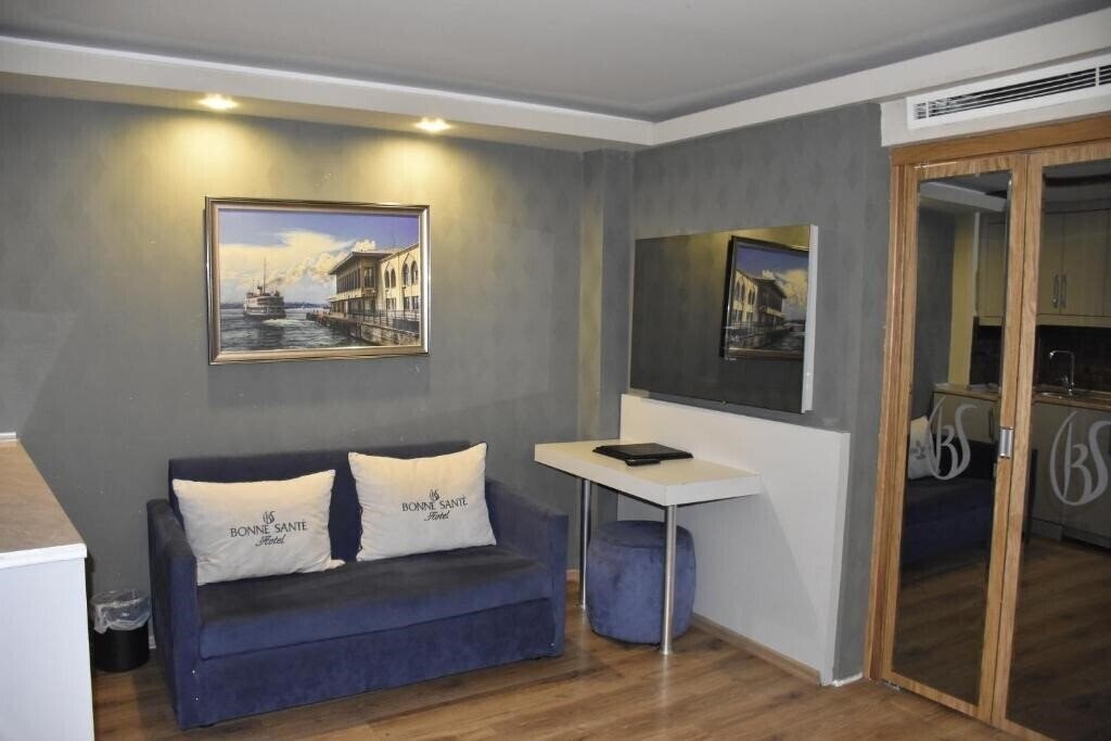 Beyond Style Hotel 3* суреті