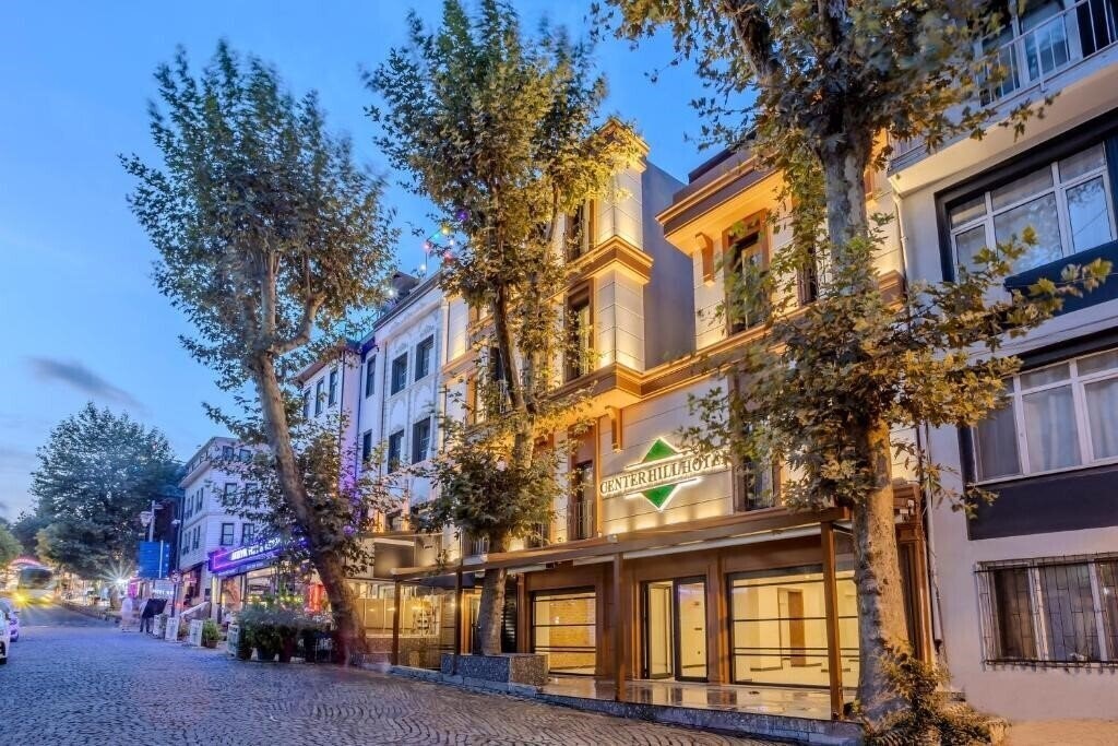 Отель Center Hill Hotel 3*