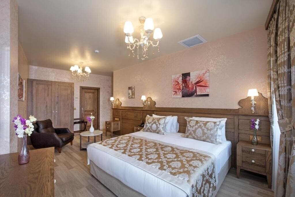 Фото Perapolis Hotel 3*