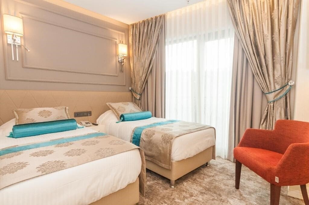 Park Grazza Hotel 3* қонақ үйі
