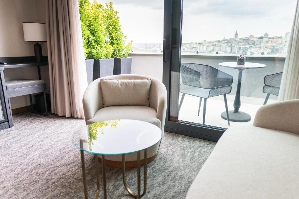 Фотография Meg Hotel (ex. Old Panorama Hotel) 3*