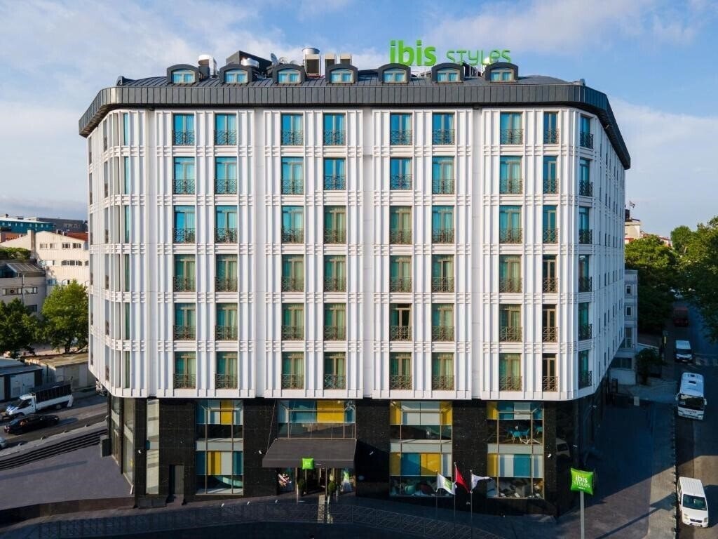 Ibis Styles Istanbul Merter 4* қонақ үйі
