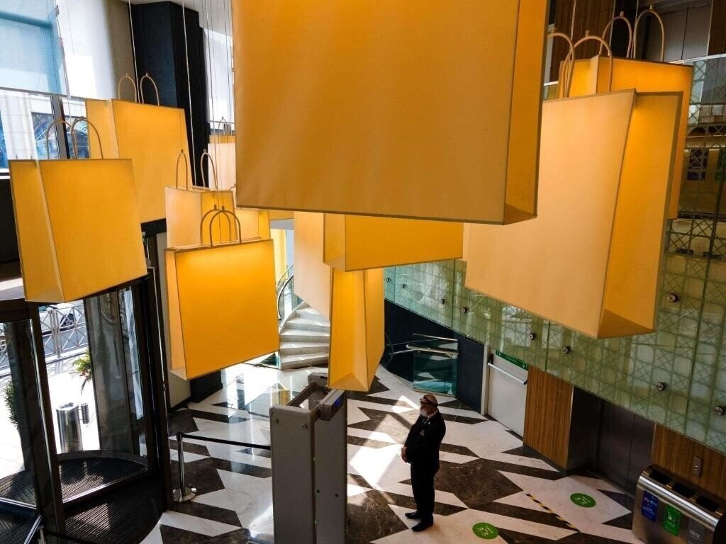 Ibis Styles Istanbul Merter 4* суреті