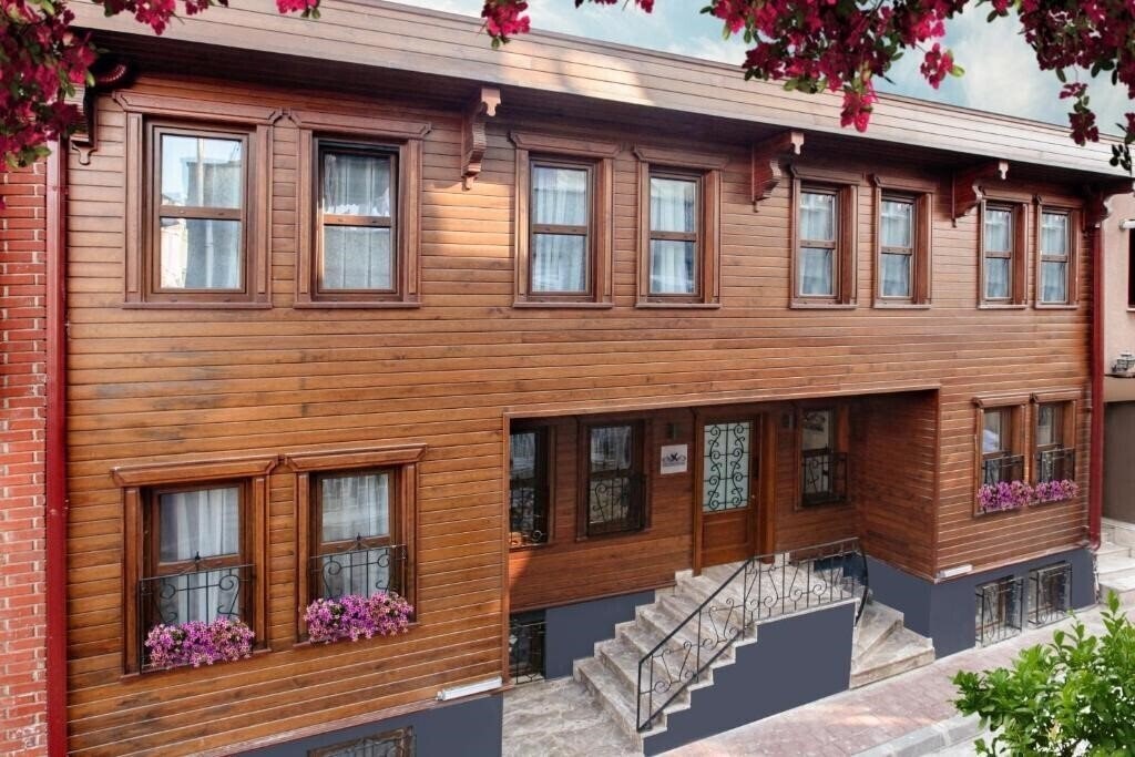 Отель Xenia Hotel Istanbul 4*