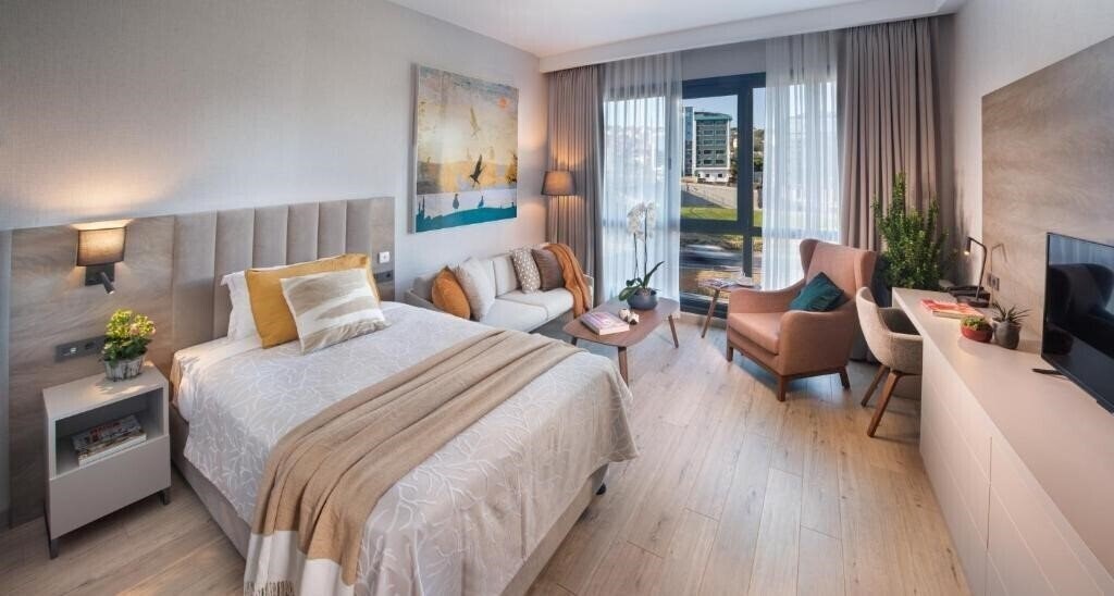 Фото Antwell Hotel 3*