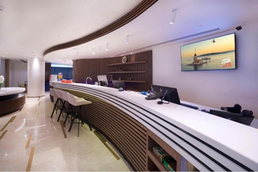 Hampton By Hilton Istanbul Old City 3* суреті