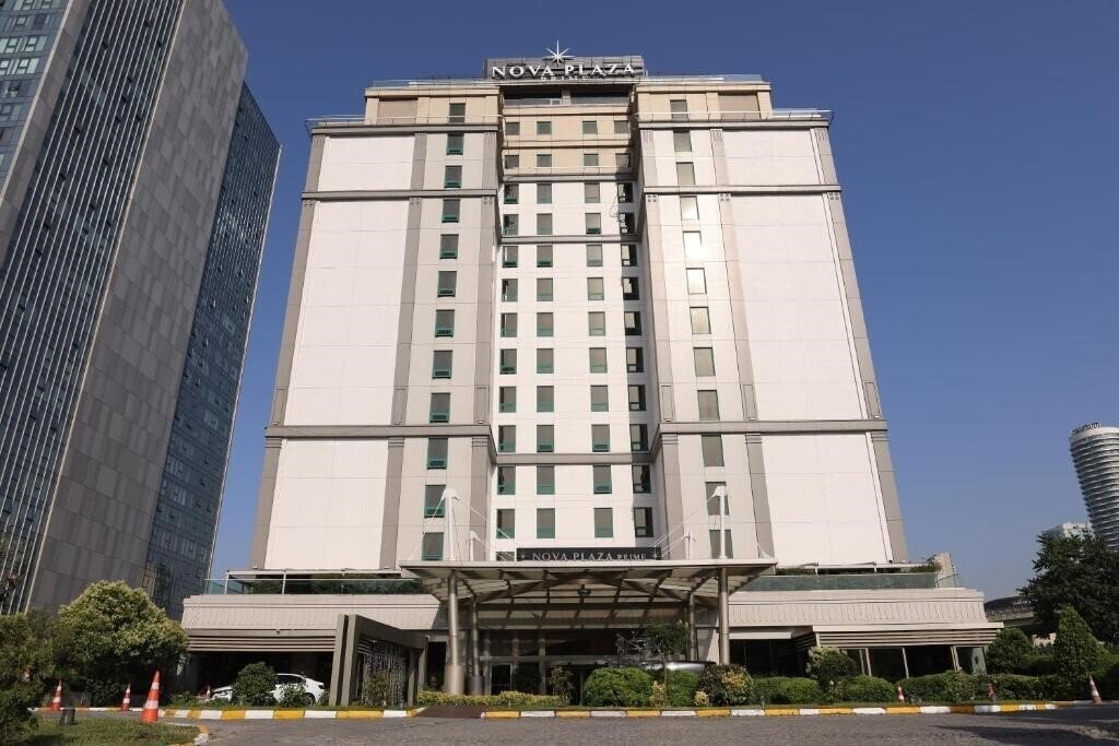 Nova Plaza Prime Hotel (ex. Sundance Hotel Istanbul, Holiday Inn Istanbul Airport Hotel) 5* фотосуреті