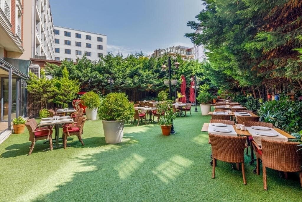 Vicenca Hotel 4* қонақ үйі