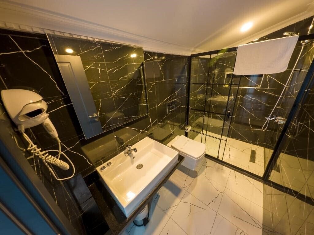 Фотография Express Plus Hotel 3*
