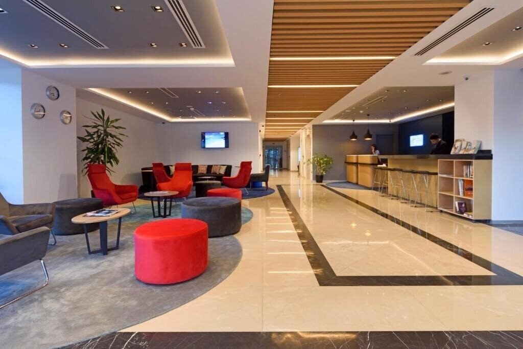 Фотография Holiday Inn Express Altunizade 3*