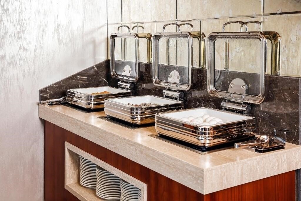 Manors Hotel 4* фотосуреті