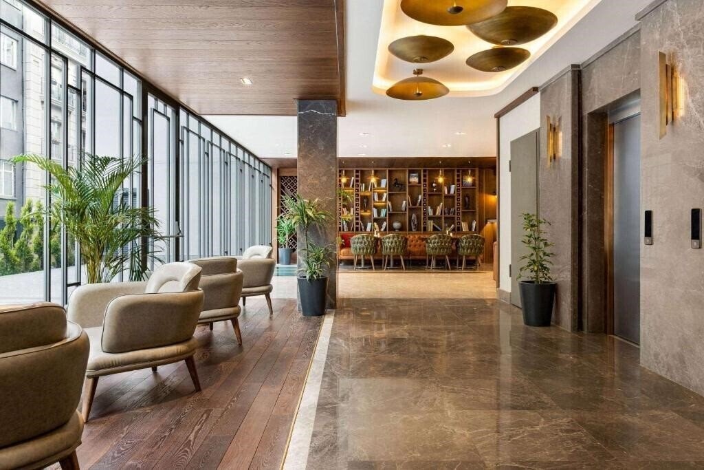 Изображение Days Inn by Wyndham Istanbul Bomonti 4*