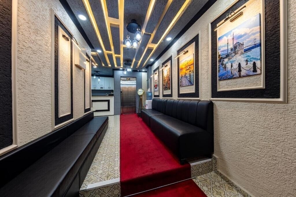 Istanbul Palace Hotel 2* фотосуреті