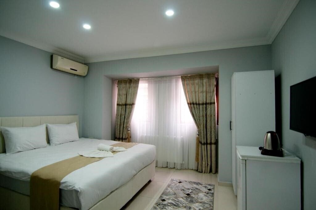 Istanbul Palace Hotel 2* қонақ үйі