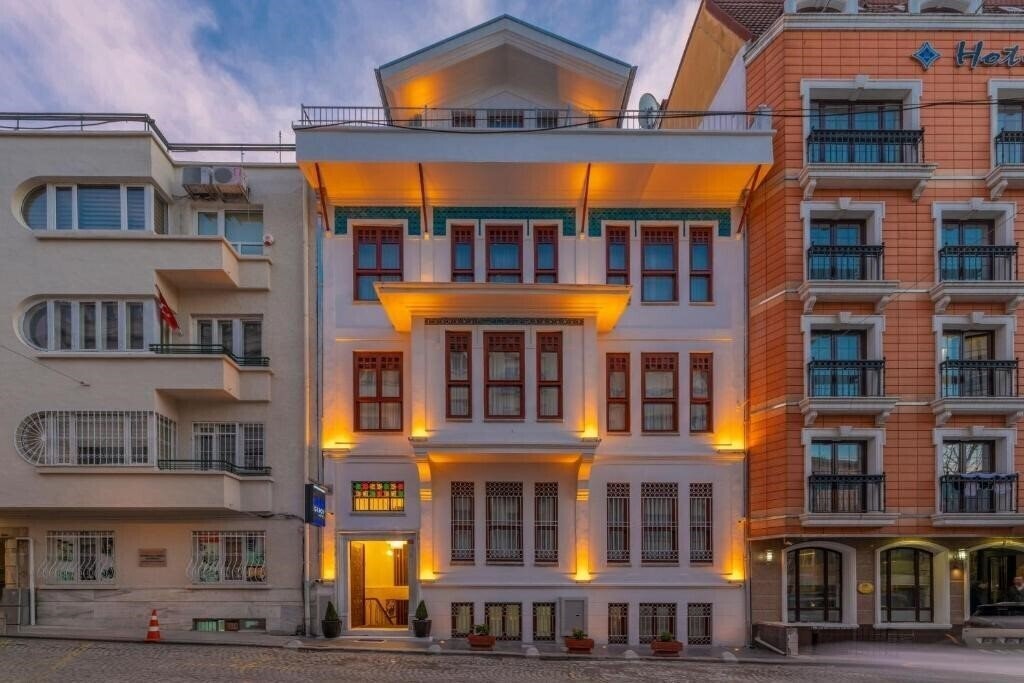 Blue Gilroy Hotel 3* фотосуреті