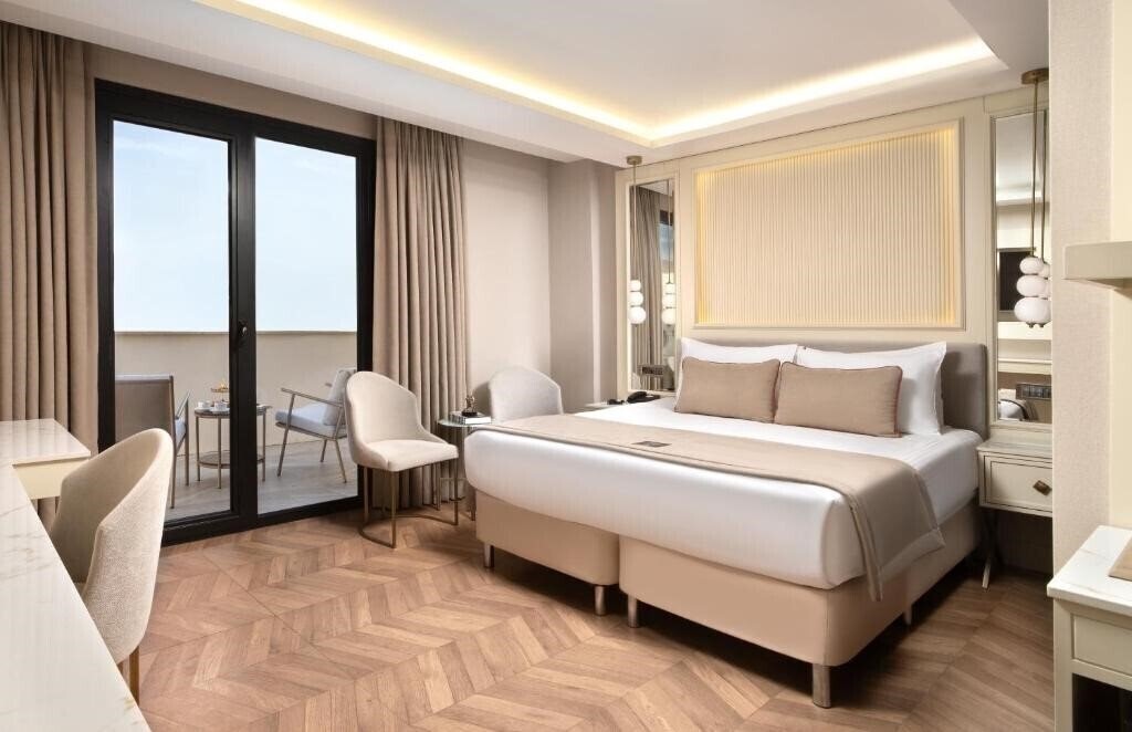 Отель Great Fortune Concept Hotel 4*