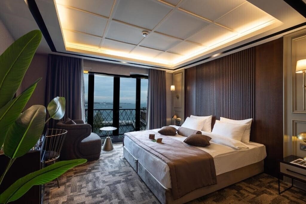 Фотография Tonight Hotel Port 3*