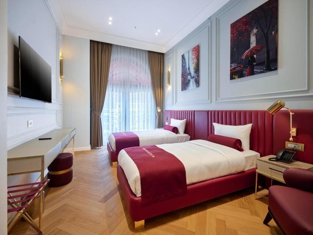 New Inn Hotel Old Town Special 3* суреті